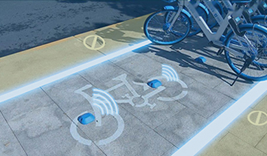 Bluetooth を搭載したシェア自転車が横行するフェンス